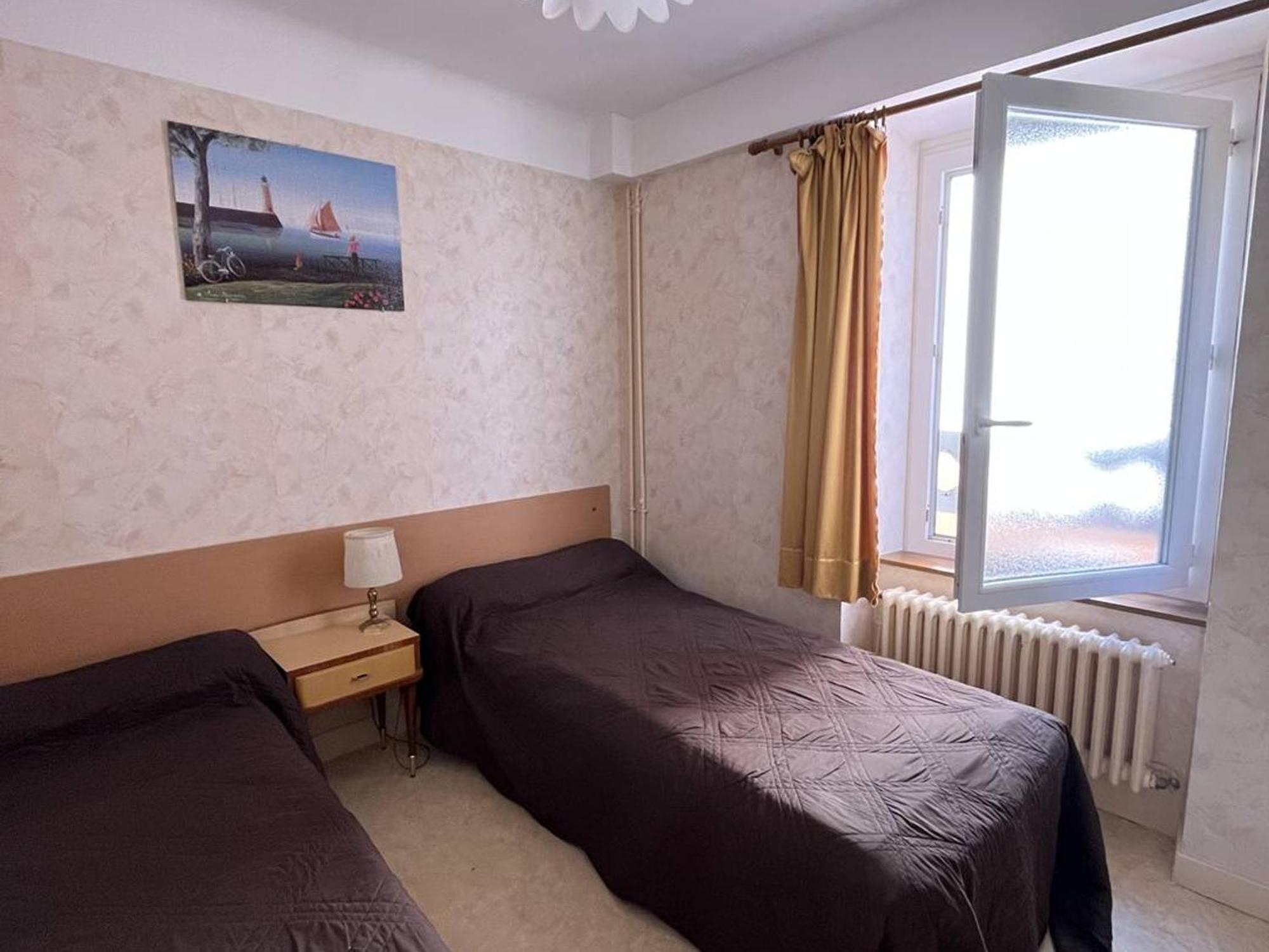 Appartement T3 Chaleureux Au Centre De Cauterets, 4 Couchages, Balcon Sud, Proche Thermes Et Telecabine - Fr-1-234-132 Exterior photo