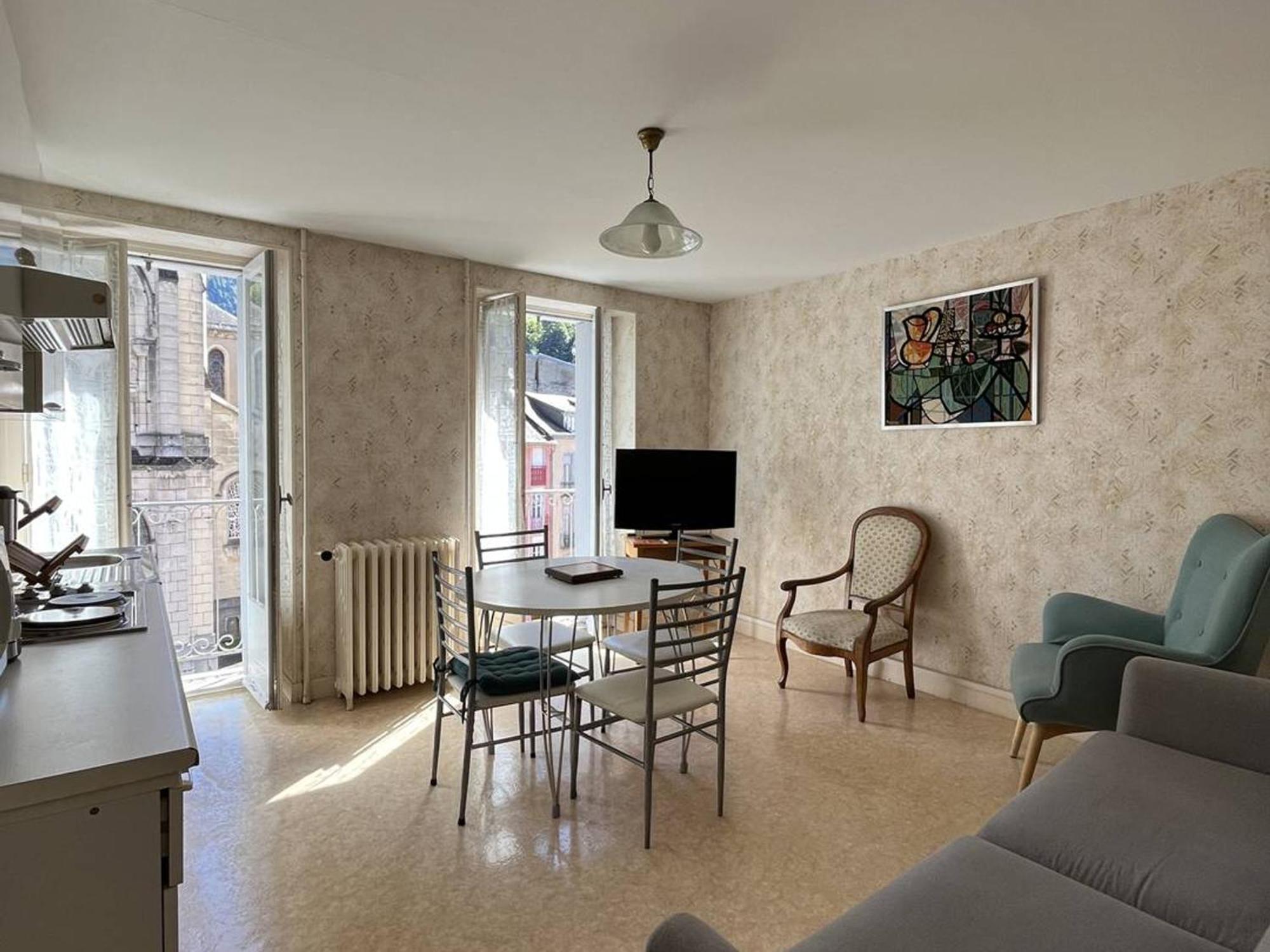 Appartement T3 Chaleureux Au Centre De Cauterets, 4 Couchages, Balcon Sud, Proche Thermes Et Telecabine - Fr-1-234-132 Exterior photo